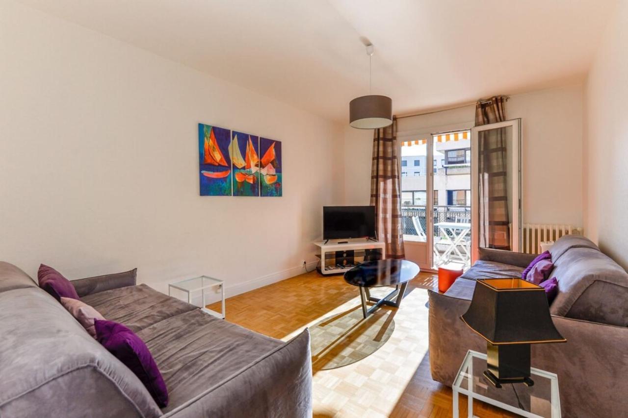 Furnished Apartment For 4 People In The City Center Annecy Exterior foto